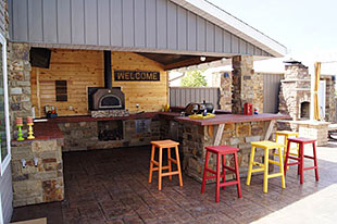 Outdoor Kitchens